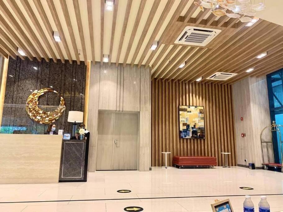 Luxestaysmnl Coastal Chic Netflx 380Mbps Pool Bgc Manilla Buitenkant foto